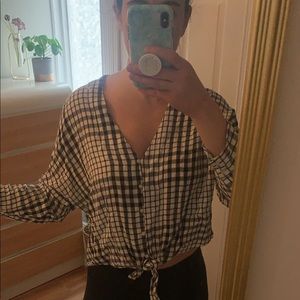 Gingham print crop tie shirt